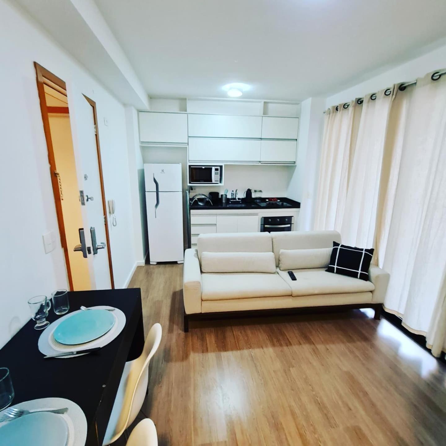 Roof Top Bela Cintra Residence Сан-Паулу Номер фото